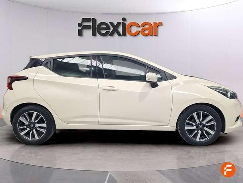 Usado Nissan Micra Acenta 92 CV (67 kW) 2019 Beige Utilitario