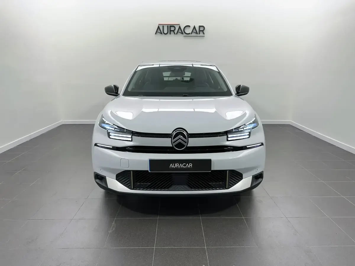 Usado Citroën C4 Business Class 145 CV (106 kW) 2025 Blanco Berlina