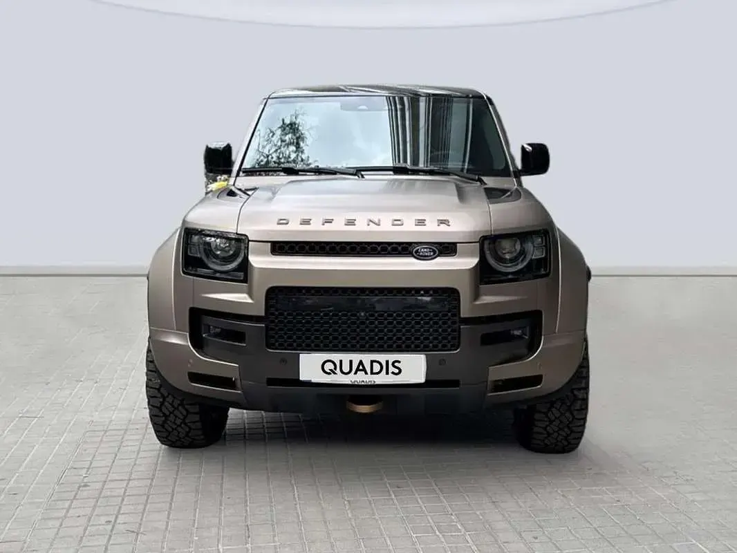 Nuevo Land Rover Defender 635 CV (467 kW) 2026 Marrón SUV
