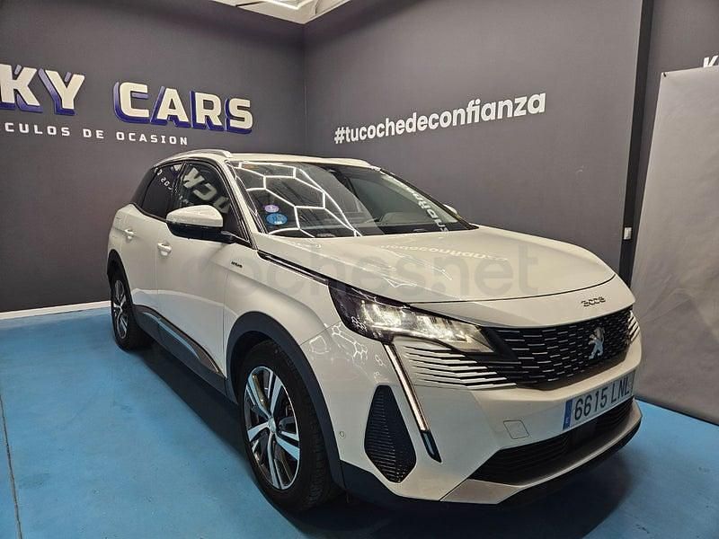 Usado Peugeot 3008 Allure 225 CV (165 kW) 2021 Blanco SUV