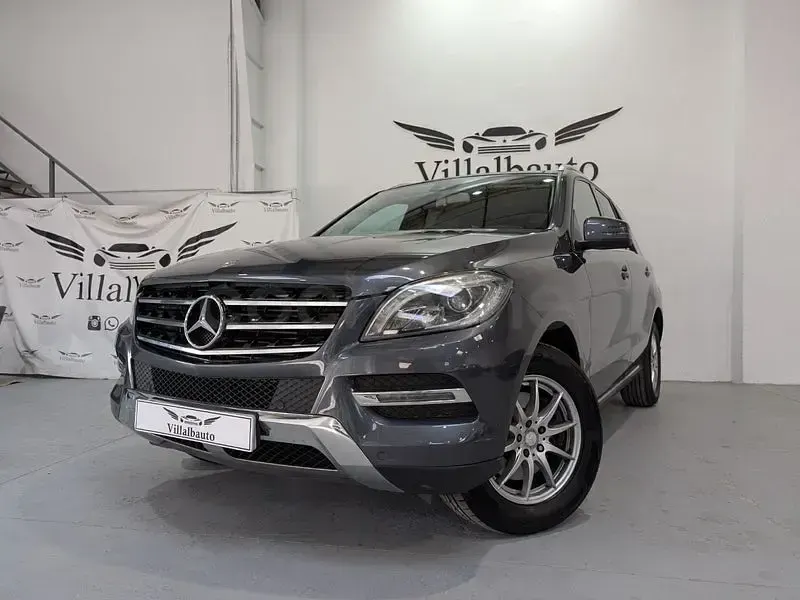 Usado Mercedes ML250 204 CV (150 kW) 2014 Azul SUV