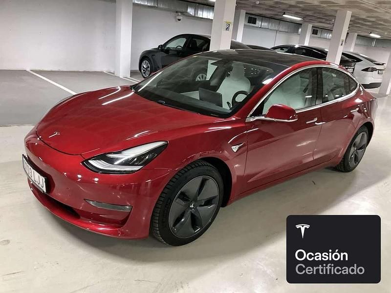 Usado Tesla Model 3 Long Range AWD 238 kW (324 CV) 2020 Rojo Berlina