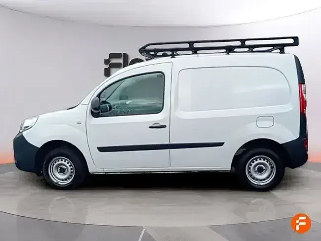 Usado Renault Kangoo 75 CV (55 kW) 2020 Blanco Monovolumen