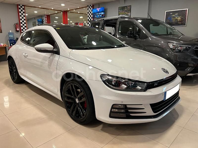 Blanco Usado 2015 VW Scirocco R-line Coupe | 15.500 € (Precio justo) - Imagen 1/4