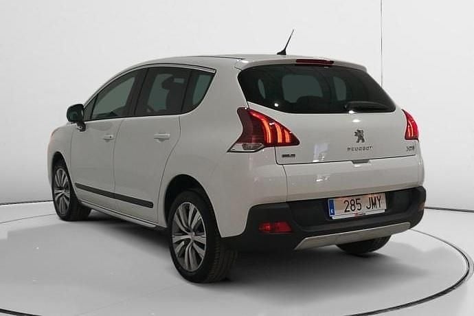 Usado Peugeot 3008 Style 131 CV (96 kW) 2016