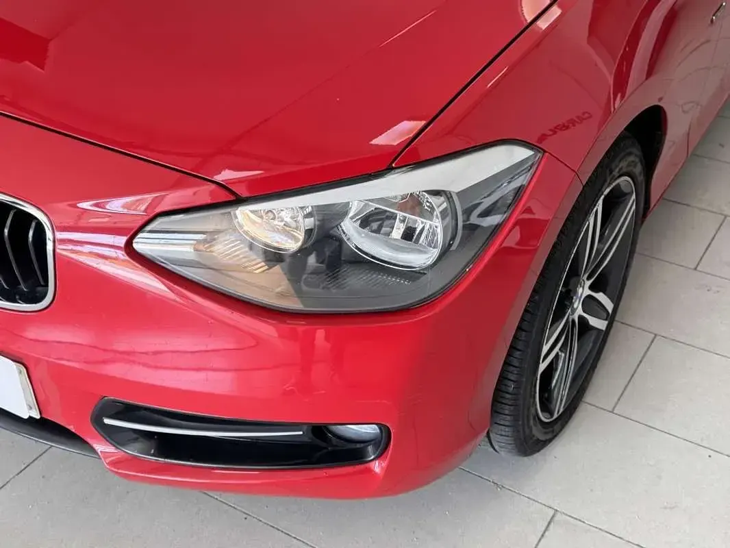 Usado BMW 118 M Sport 143 CV (105 kW) 2012 Rojo Utilitario