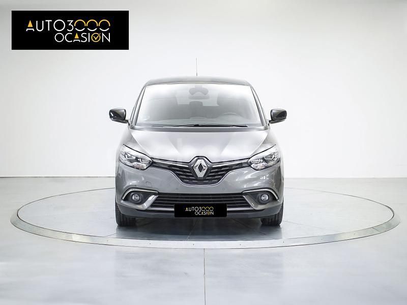 Usado Renault Scénic IV Zen 140 CV (102 kW) 2019 Gris / plata Monovolumen