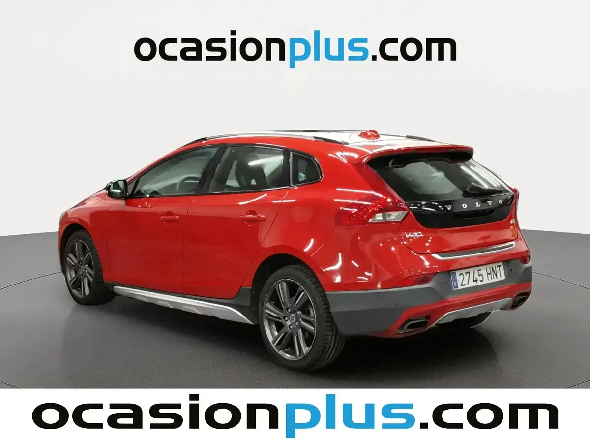 Usado Volvo V40 CC Summum 150 CV (110 kW) 2013 Rojo Familiar