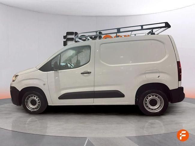 Usado Citroën Berlingo 102 CV (75 kW) 2022 Blanco Monovolumen