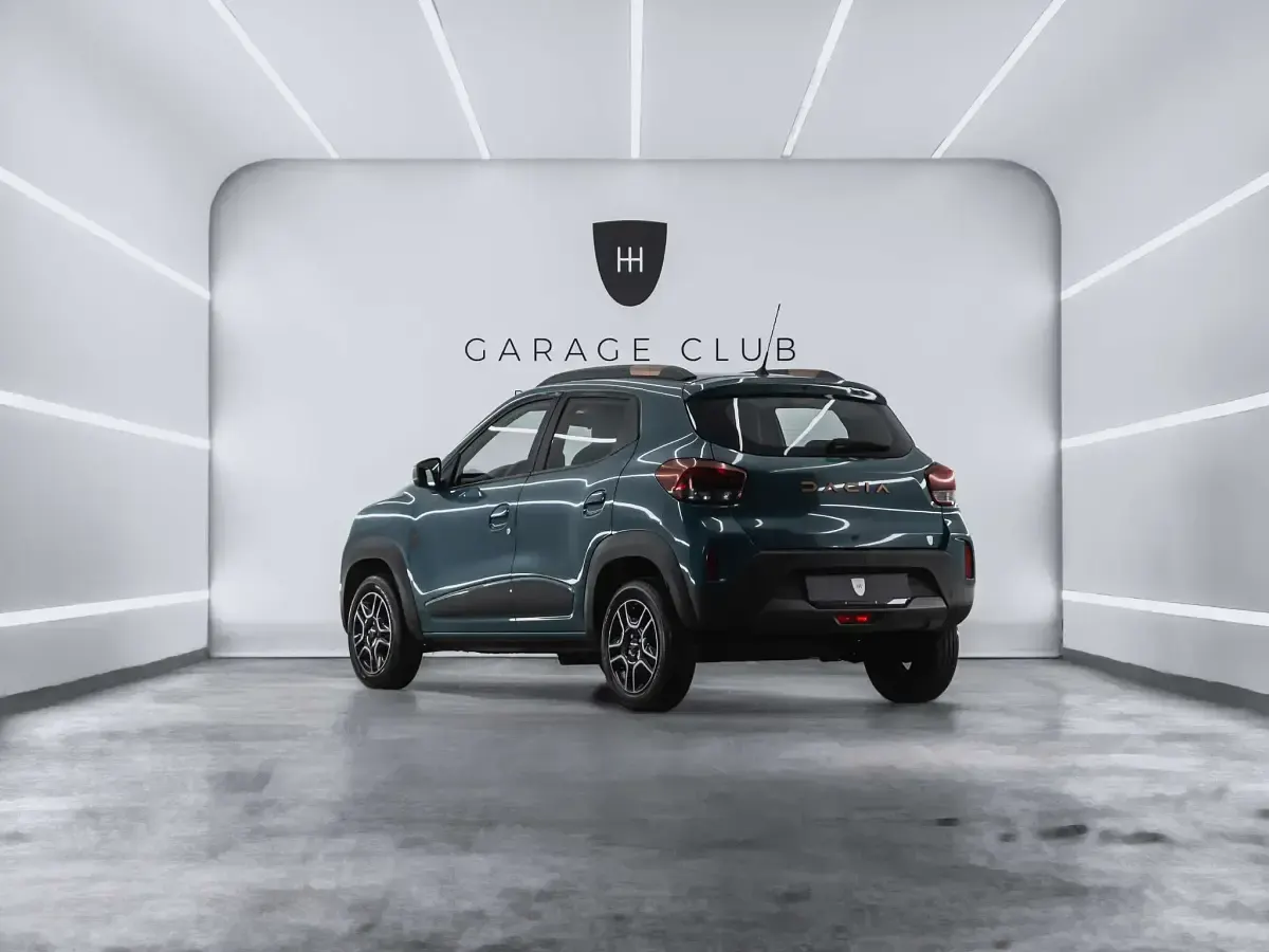 Usado Dacia Spring Extreme 47 kW (65 CV) 2024 Verde Utilitario