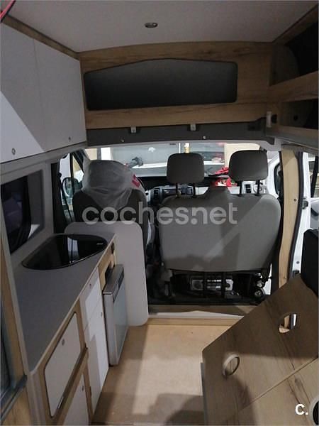 Usado Renault Trafic 120 CV (88 kW) 2019 Blanco Monovolumen