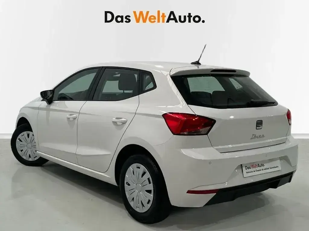 Usado Seat Ibiza Reference 80 HP (58 kW) 2023 Branco Citadino