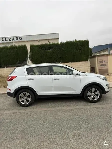 Usado Kia Sportage 115 CV (84 kW) 2011 Blanco SUV