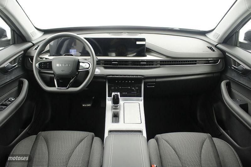 Usado Ebro s400 211 CV (155 kW) 2025 Negro SUV