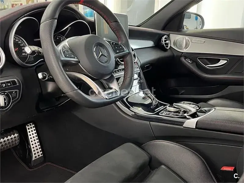 Usado Mercedes C43 AMG 367 CV (269 kW) 2017 Blanco Familiar