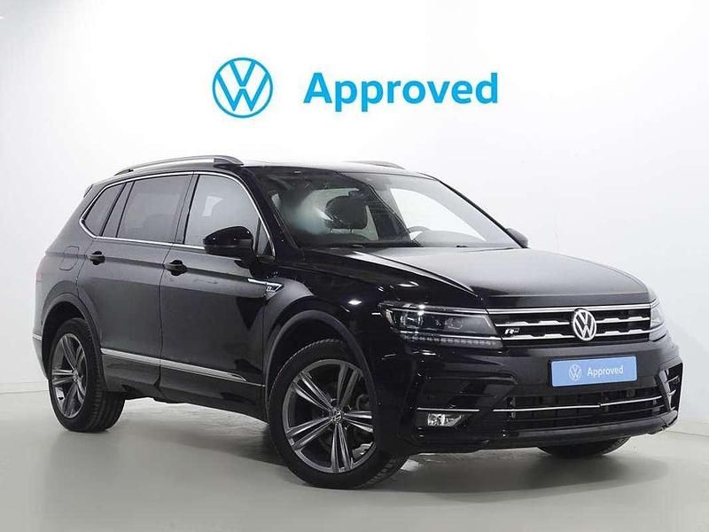 Usado VW Tiguan Allspace Sportline 150 CV (110 kW) 2021 Negro SUV