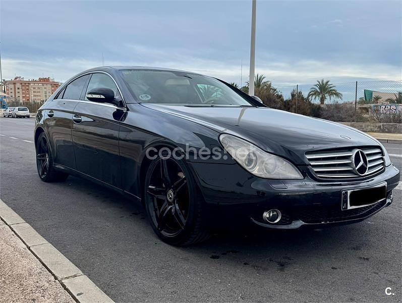 Negro Usado 2008 Mercedes CLS320 Berlina | 15.000 € - Imagen 1/4