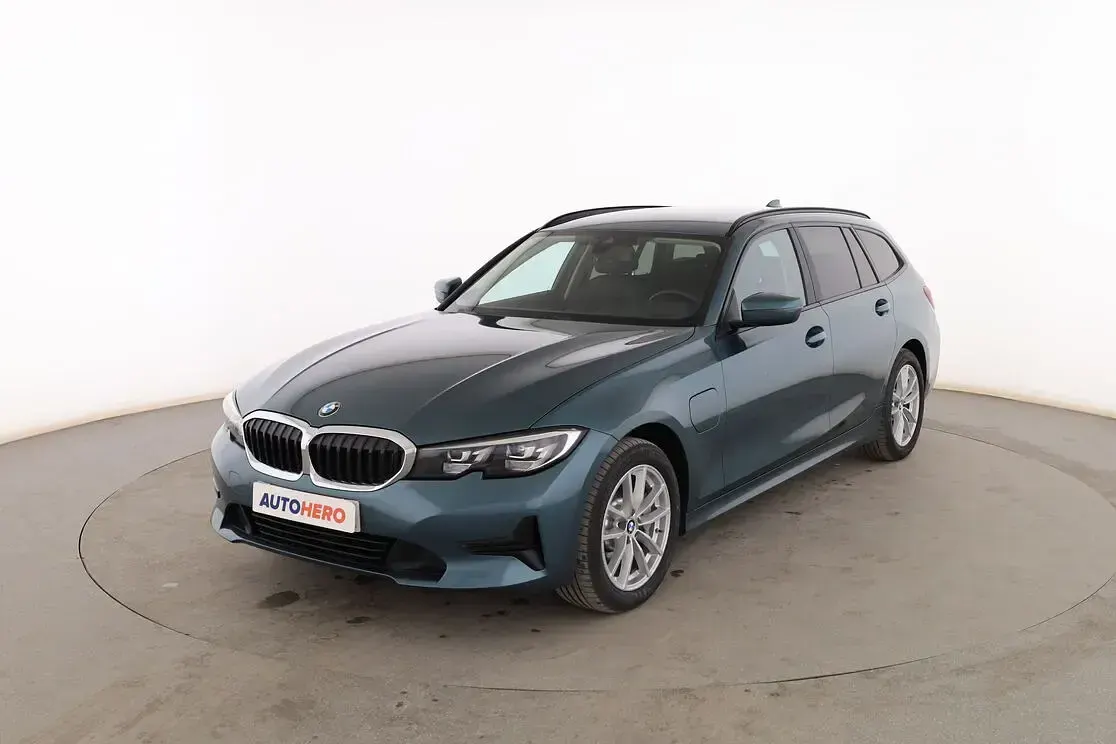 Usado BMW 330e Comfort Edition 252 CV (185 kW) 2021 Familiar