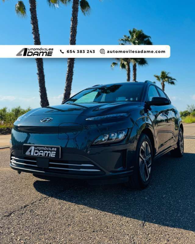 Gris Usado 2023 Hyundai Kona Style SUV | 21.900 € (Un poco caro) - Imagen 1/4