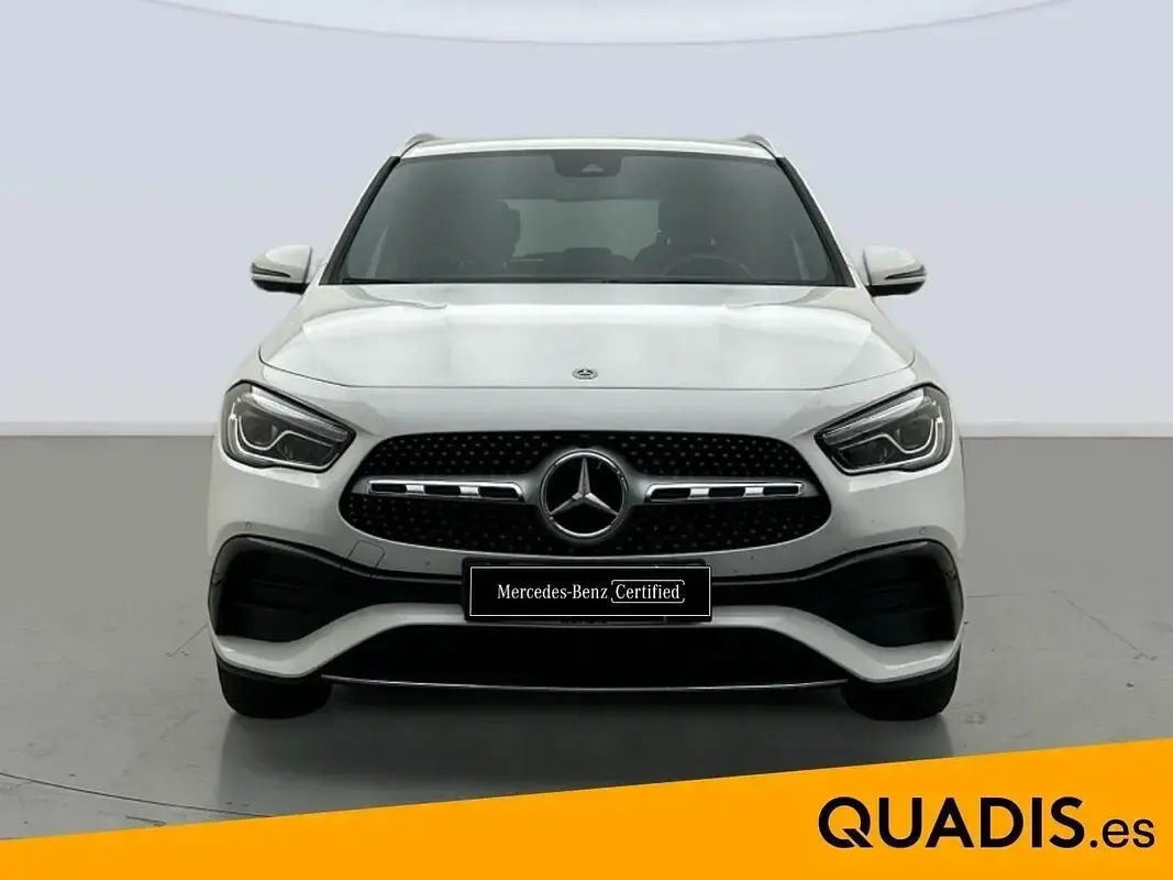 Usado Mercedes GLA220 190 CV (139 kW) 2023 Blanco SUV