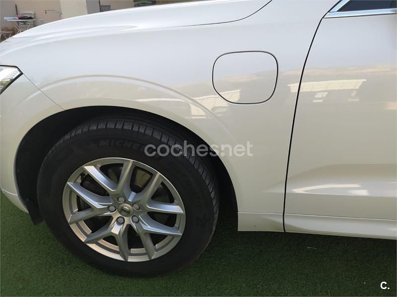 Usado Volvo XC60 Momentum 407 CV (299 kW) 2018 Blanco SUV