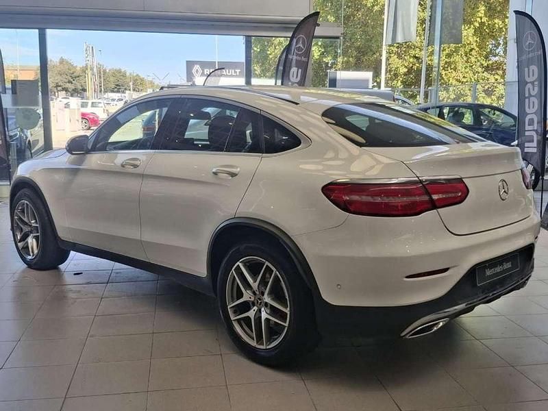 Usado Mercedes GLC220 170 CV (125 kW) 2017 Blanco Coupe