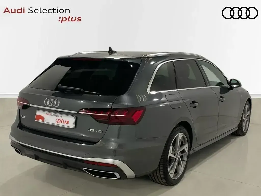 Usado Audi A4 S-Line 163 CV (119 kW) 2024 Gris Familiar