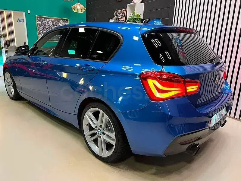Usado BMW 118 170 CV (125 kW) 2015 Azul Utilitario