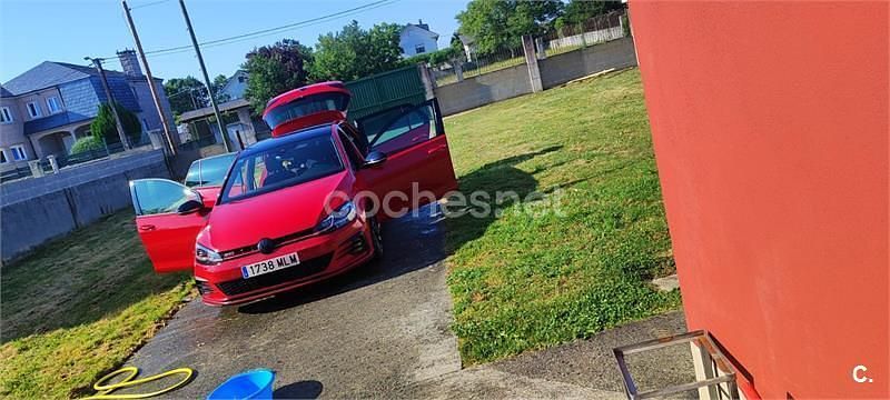 Rojo Usado 2018 VW Golf VII GTI Berlina | 32.000 € - Imagen 1/2
