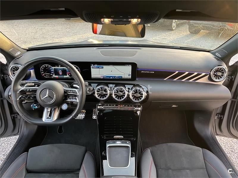 Usado Mercedes A35 AMG 306 CV (225 kW) 2023 Gris / plata Berlina