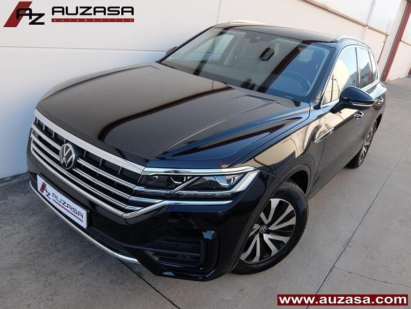 Negro Usado 2021 VW Touareg R-line SUV | 43.900 € (Precio justo) - Imagen 1/4