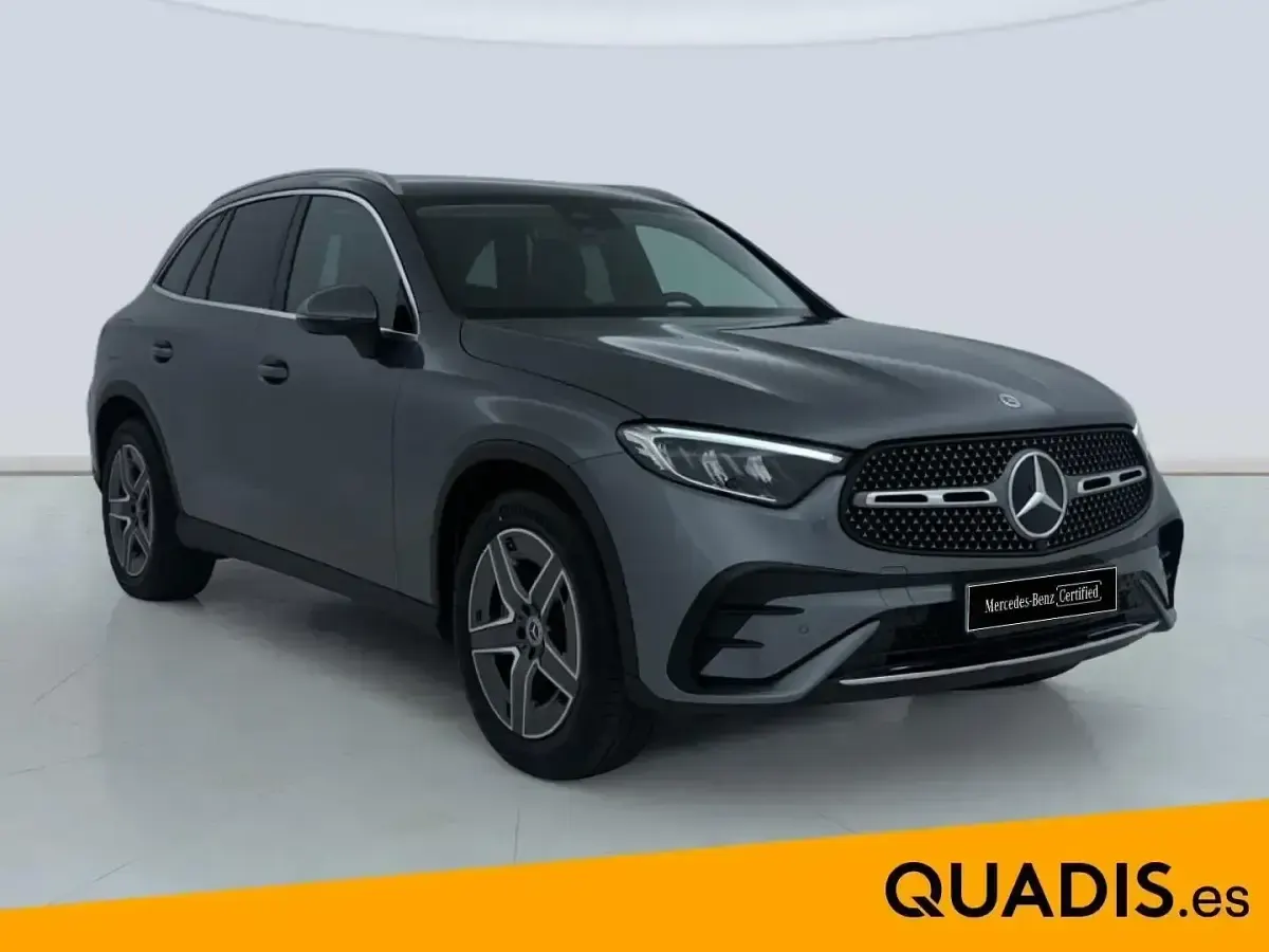 Usado Mercedes GLC220 197 CV (144 kW) 2023 Gris plata SUV