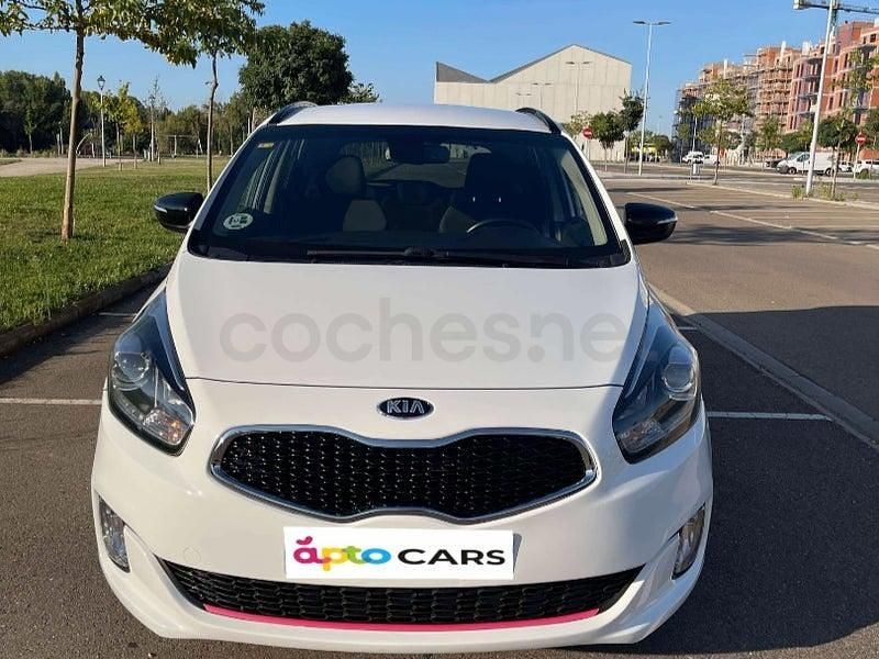 Usado Kia Carens 115 CV (84 kW) 2015 Blanco Monovolumen