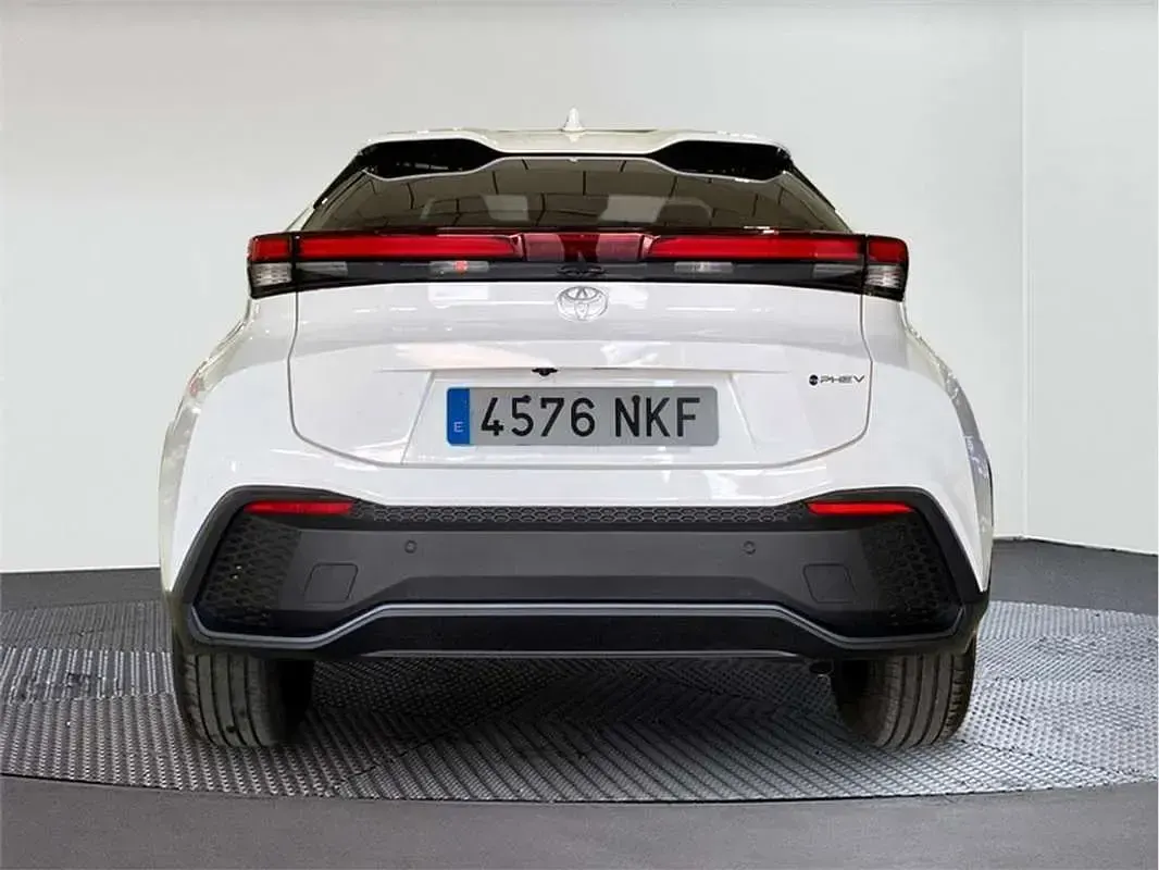 Usado Toyota C-HR Advance 223 CV (164 kW) 2026 SUV