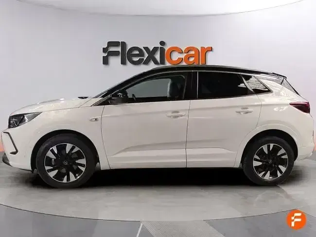 Usado Opel Grandland X Ultimate 130 CV (95 kW) 2022 Blanco SUV