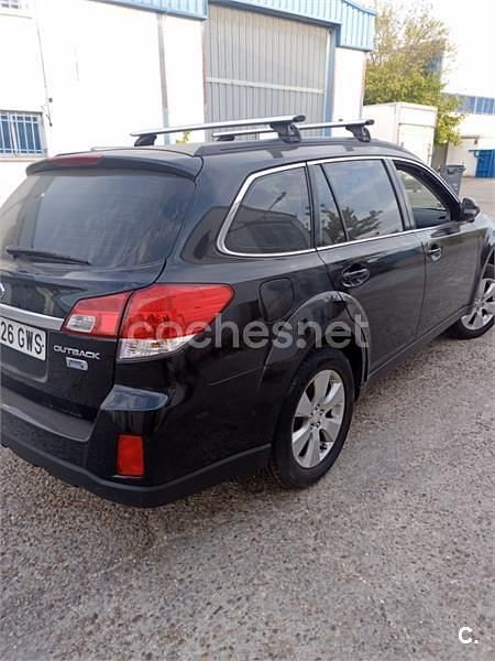 Azul Usado 2010 Subaru Legacy Familiar | 3800 € - Imagen 1/4