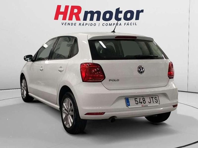 Usado VW Polo Advance 91 CV (66 kW) 2016 Blanco Utilitario