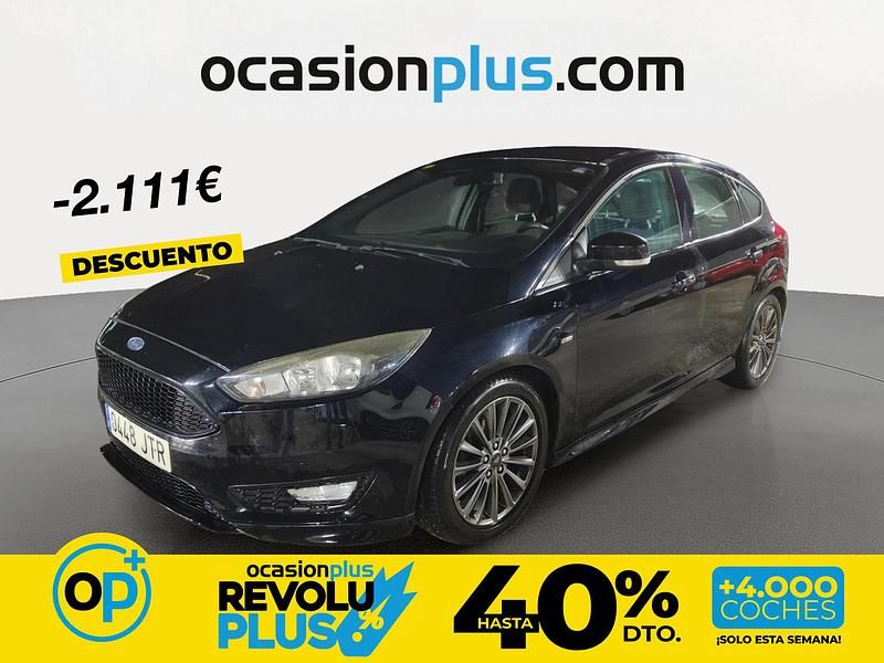 Usado Ford Focus ST-Line 125 CV (91 kW) 2016 Negro