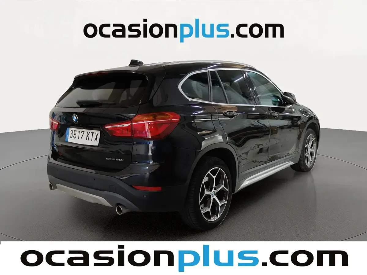 Usado BMW X1 192 CV (141 kW) 2019 Negro SUV
