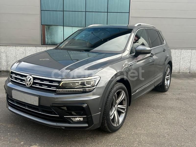 Usado VW Tiguan Sportline 150 CV (110 kW) 2019 Gris / plata SUV
