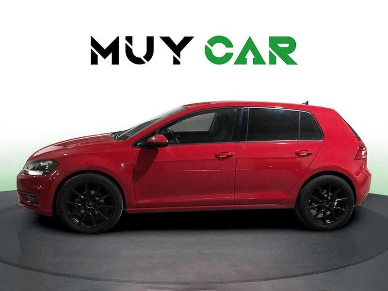 Usado VW Golf VII 116 CV (85 kW) 2019 Burdeos Utilitario