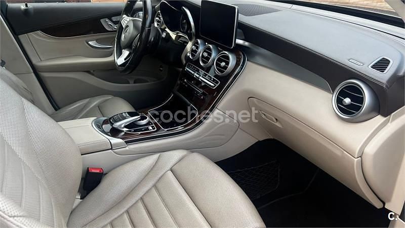 Usado Mercedes GLC250 Exclusive 204 CV (150 kW) 2016 Beige SUV