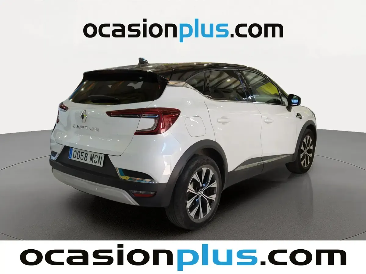Usado Renault Captur Techno 91 CV (66 kW) 2022 Blanco SUV