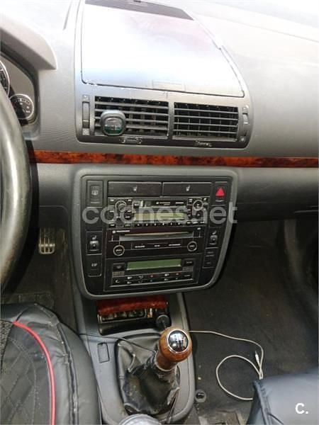 Usado VW Sharan Conceptline 130 CV (95 kW) 2005 Gris / plata Monovolumen