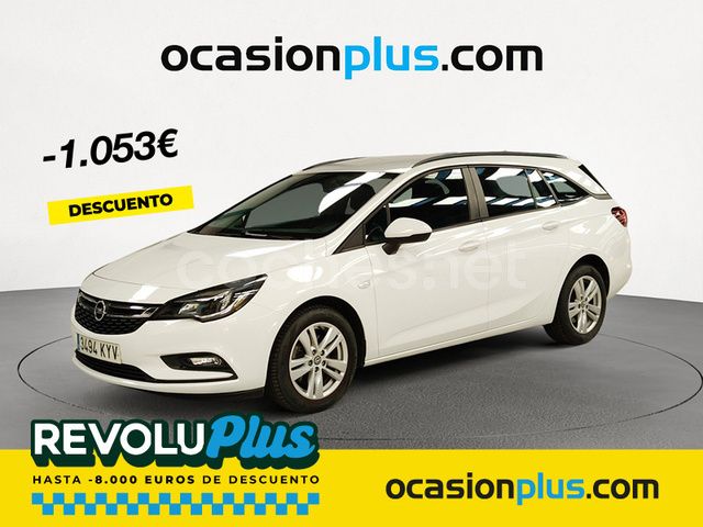 Blanco Usado 2019 Opel Astra Selective Familiar | 11.590 € (Precio justo) - Imagen 1/4