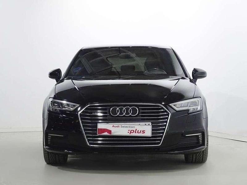 Begagnad Audi A3 Sportback e-tron S-Line 204 HK (150 kW) 2020 Svart Halvkombi