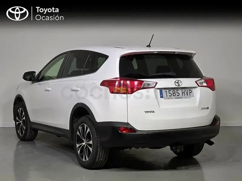 Usado Toyota RAV4 Advance 124 CV (91 kW) 2014 Blanco SUV