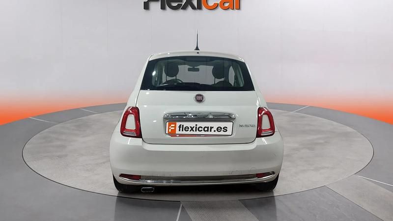 Usado Fiat 500 Dolcevita 71 CV (52 kW) 2022 Blanco Berlina