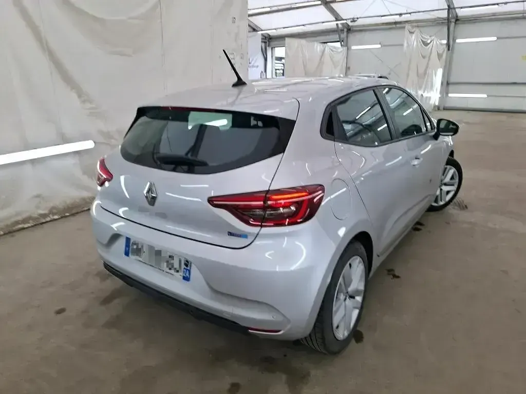Usado Renault Clio V Equilibre 140 CV (102 kW) 2022 Gris Utilitario
