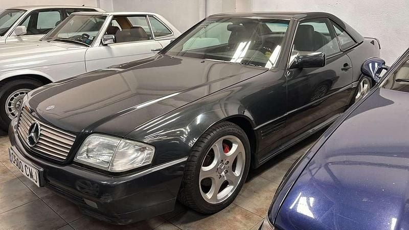 Usado Mercedes SL500 320 CV (235 kW) 1992 Negro Coupe